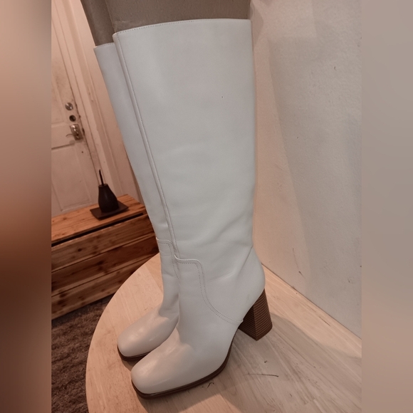 Marc FisherWomen's Dacea Tapered Block Heel Dress Boots - Picture 5 of 9